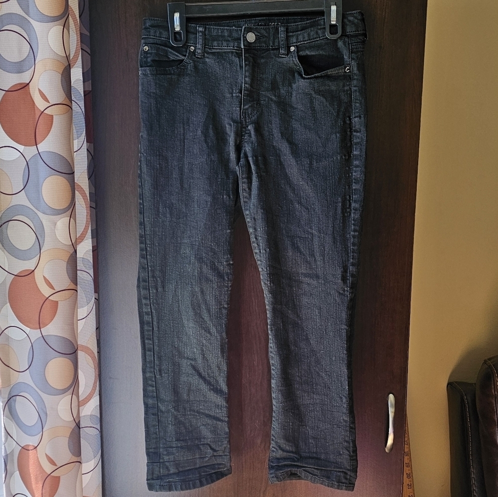 Jennifer Lopez Women's Black Capri Jeans!
